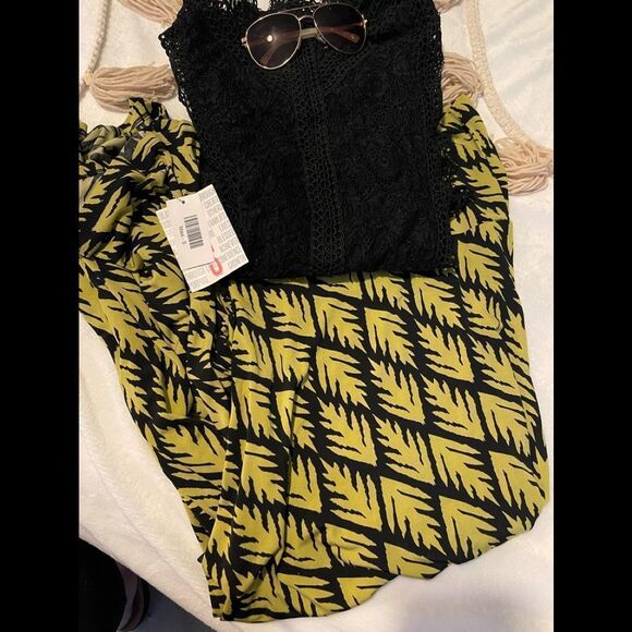 Green & black Maxi Skirt. Reminds me of a dinasour footprint small luLaRoe - Picture 1 of 5